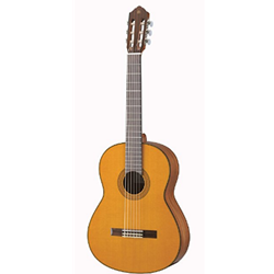 Yamaha CG142CH Classical Guitar Solid Cedar Top