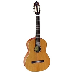 4/4 Classical Guitar Cedar Top Ortega R122 With Bag